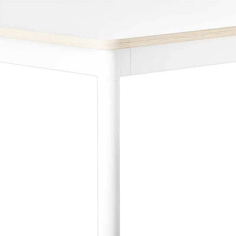 Table 140 cm blanche et bois piétement blanc Base - Muuto