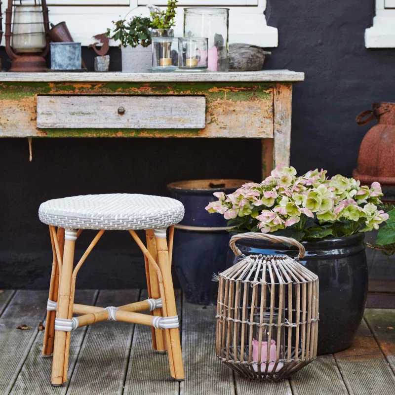 Tabouret en rotin blanc 46 cm Simone - Sika Design