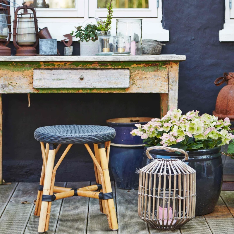 Tabouret en rotin noir 46 cm Simone - Sika Design