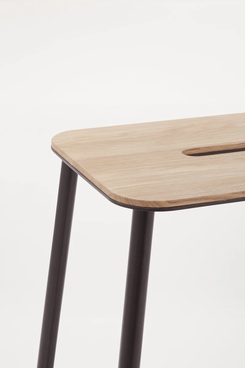 Tabouret noir 76 cm Adam - Frama
