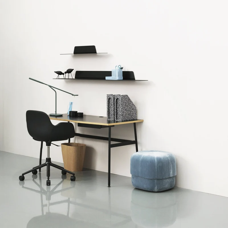 Pouf en velours 46 cm bleu clair Circus Light bleu - Normann Copenhagen