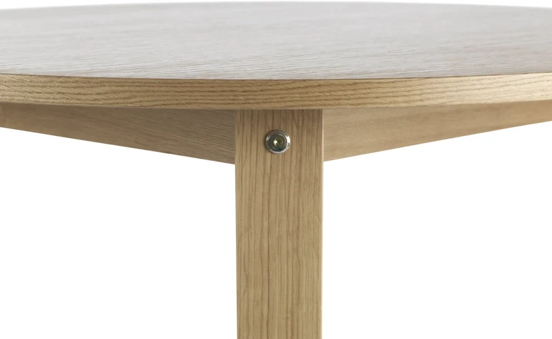 Table à manger ronde en chêne naturel 120 cm Slice Oak - Normann Copenhagen
