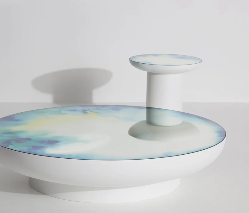 Grande table basse bleu-jaune 110 cm Francis - Petite Friture