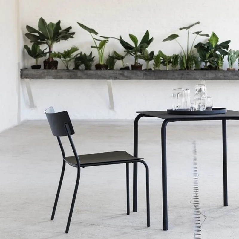 Chaise en aluminium noir August - Serax