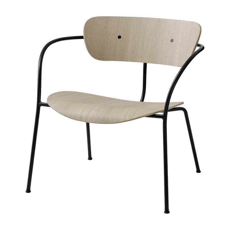 Fauteuil en chêne laqué AV5 Pavilion - &tradition