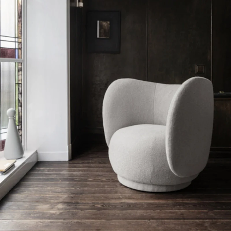 Fauteuil lounge blanc bouclé Rico - Ferm Living