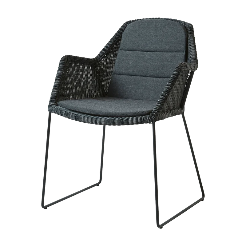 Chaise noire avec coussin noir Breeze - Cane-Line