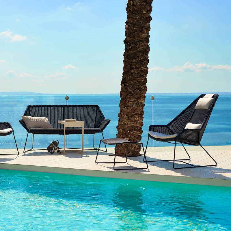 Repose-pieds noir Breeze - Cane-Line