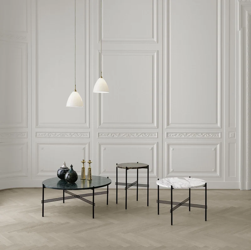 Table basse en laiton et marbre noir 80 cm TS - Gubi