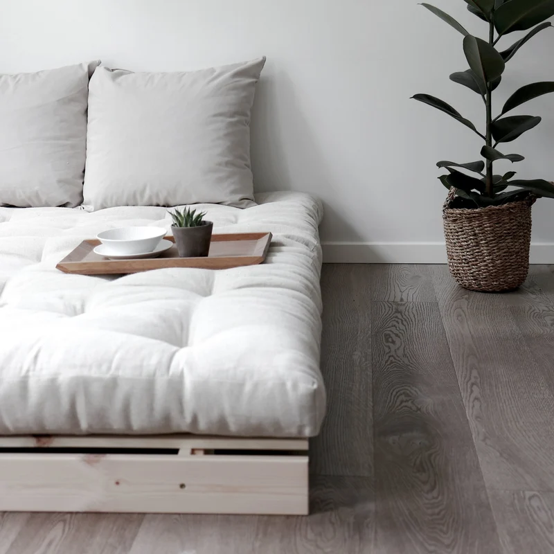 Canapé-lit gris en pin massif Roots 140 - Karup Design