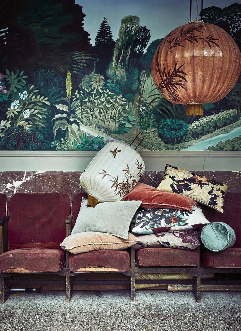 Coussin à imprimés fleuris beiges 35 x 60 cm Kyoto - HKliving