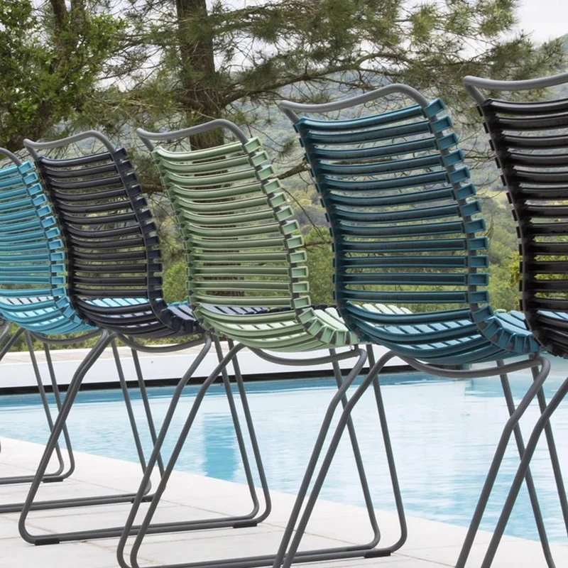 Chaise en métal et plastique vert olive CLICK - Houe