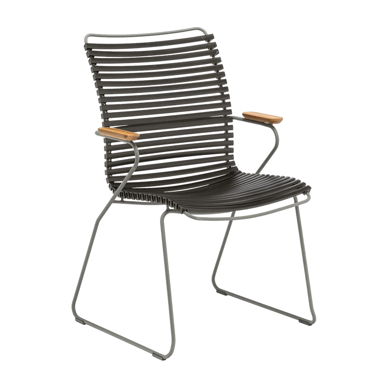 Chaise en métal et plastique noir avec grand dossier CLICK - Houe
