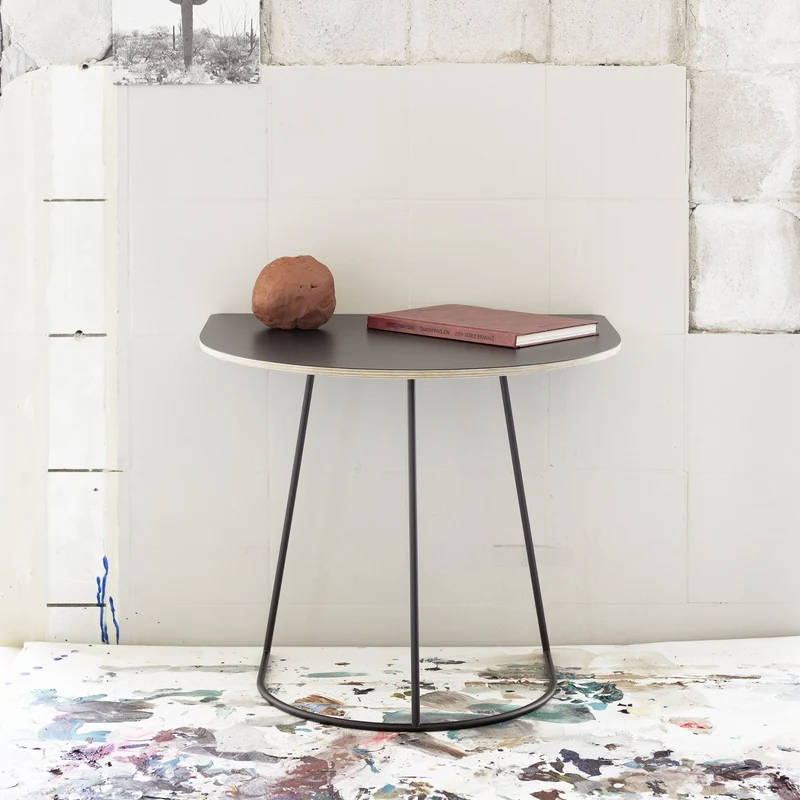 Demie table basse grise 88 cm Airy - Muuto
