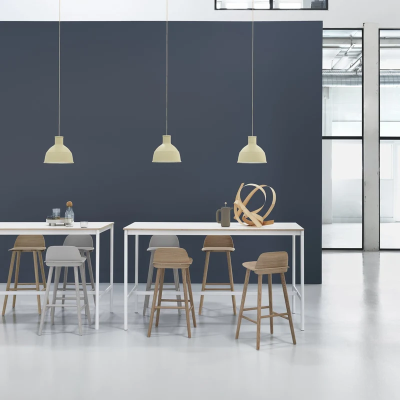 Tabouret de bar 65 cm gris Nerd - Muuto