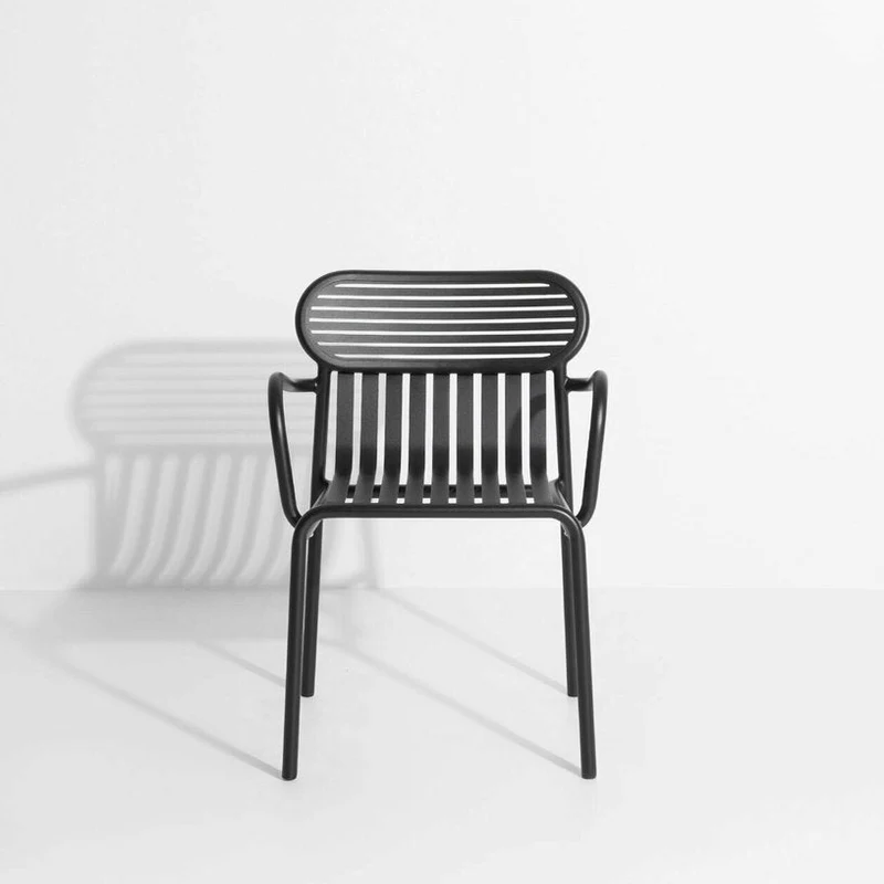 Chaise de jardin avec accoudoirs noire Week-End - Petite Friture