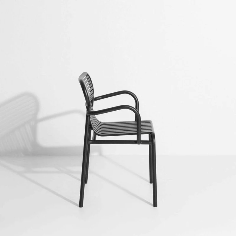 Chaise de jardin avec accoudoirs noire Week-End - Petite Friture