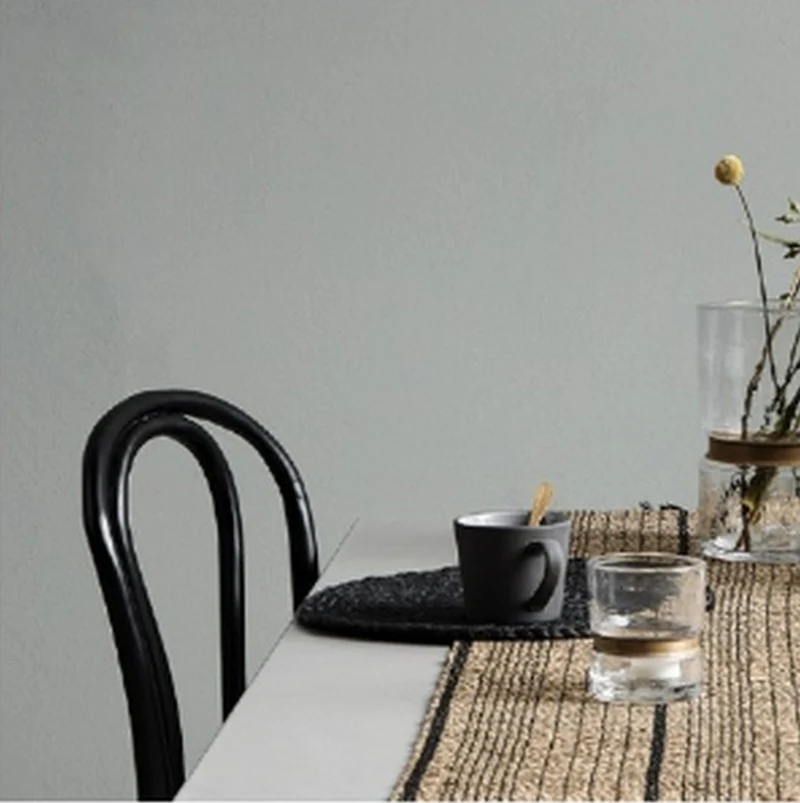 Chaise noire laquée Bistro - Nordal