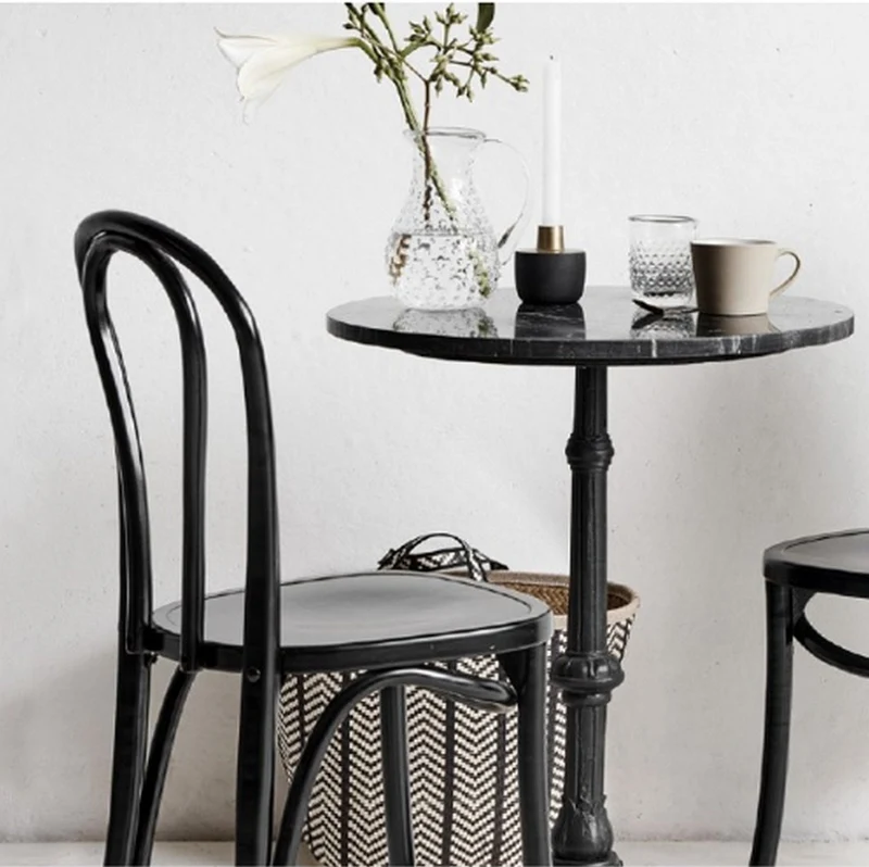 Chaise noire laquée Bistro - Nordal
