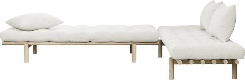Lit de jour en bois naturel et matelas écru Pace - Karup Design