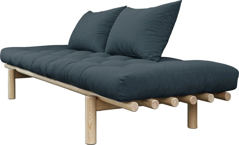 Lit de jour en bois naturel et matelas bleu pétrole Pace - Karup Design