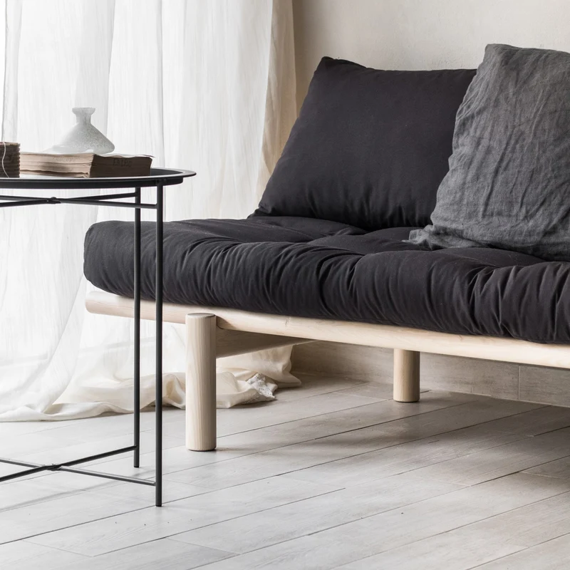Lit de jour en bois naturel et matelas gris Pace - Karup Design