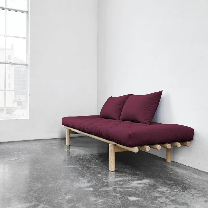 Lit de jour en bois naturel et coton violet Pace - Karup Design