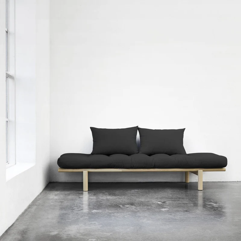 Lit de jour en bois naturel et coton noir Pace - Karup Design