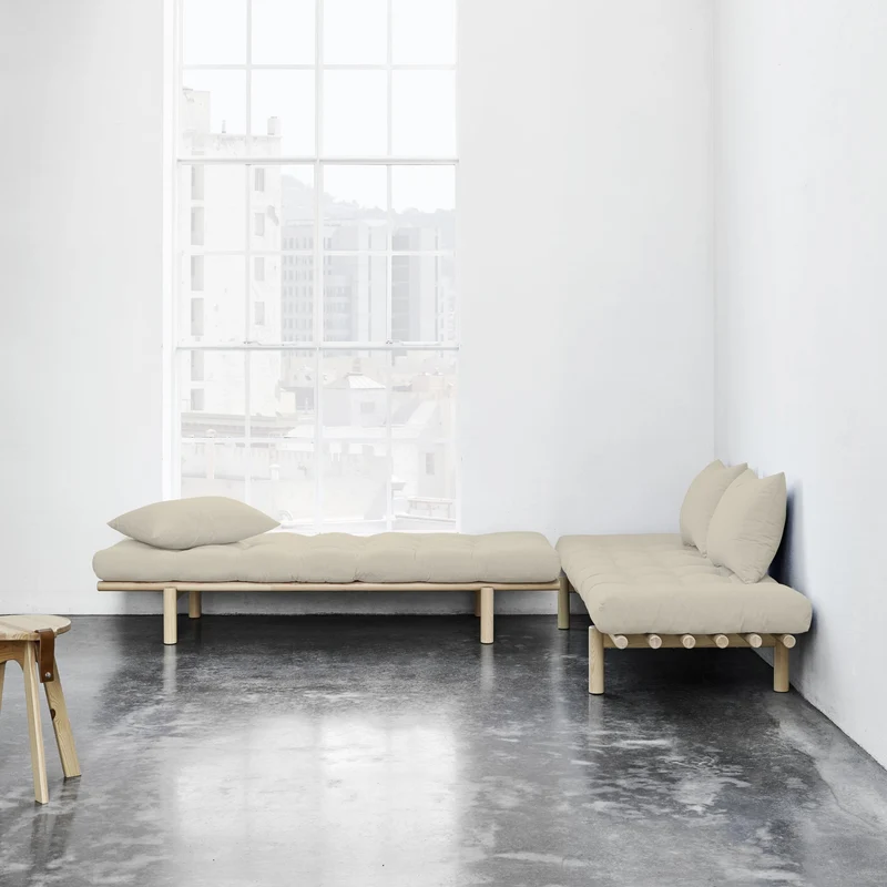 Lit de jour en bois naturel et coton beige Pace - Karup Design