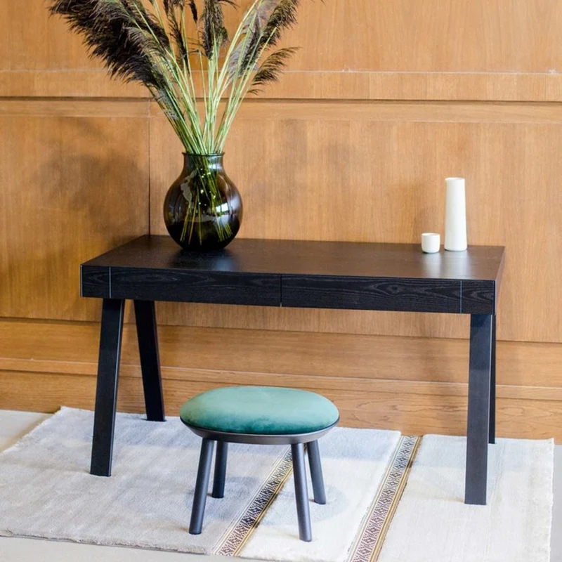 Tabouret en velours noir Naïve - Emko