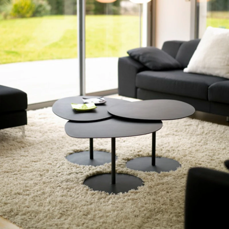 Table basse en acier sable Galet n°2 - Matière Grise