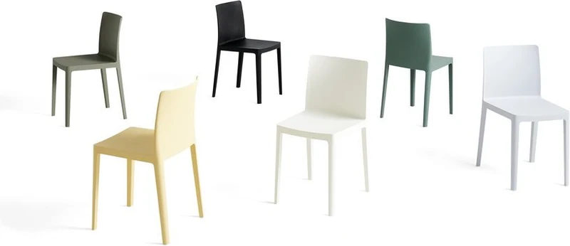Chaise Élémentaire en plastique noir - HAY