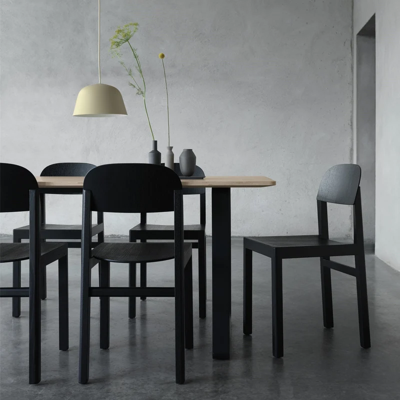 Chaise noire Workshop - Muuto