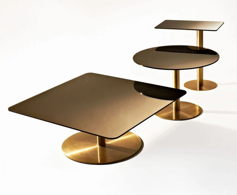 Table d'appoint rectangle en fer plaqué laiton et en verre cuivré Flash - Tom Dixon