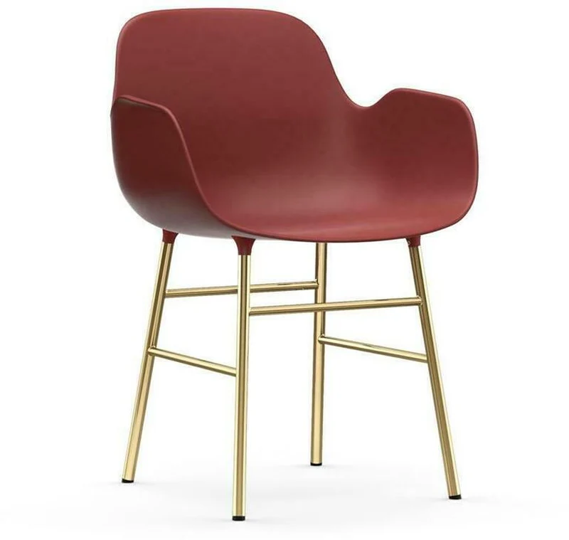 Chaise avec accoudoirs en laiton et pp rouge Form - Normann Copenhagen