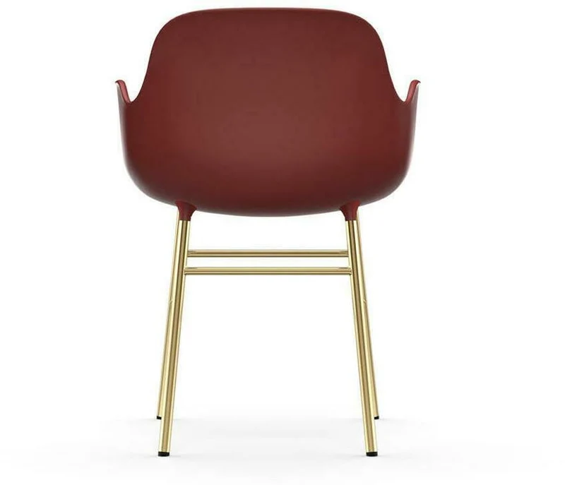 Chaise avec accoudoirs en laiton et pp rouge Form - Normann Copenhagen