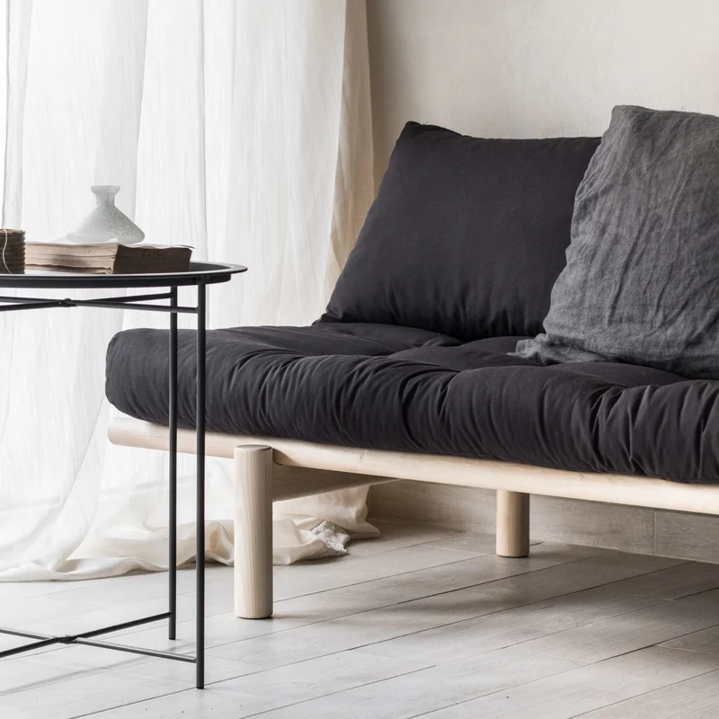 Lit de jour en bois naturel et matelas vert olive Pace - Karup Design