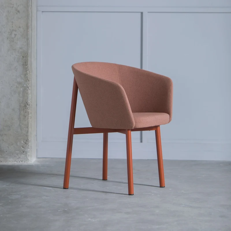 Fauteuil en laine rose Résidence - Kann Design