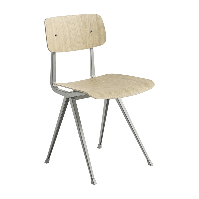 Chaise en acier beige et bois de chêne Result - HAY