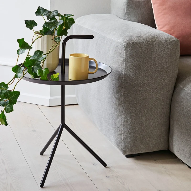 Table d'appoint en métal noir DLM - HAY