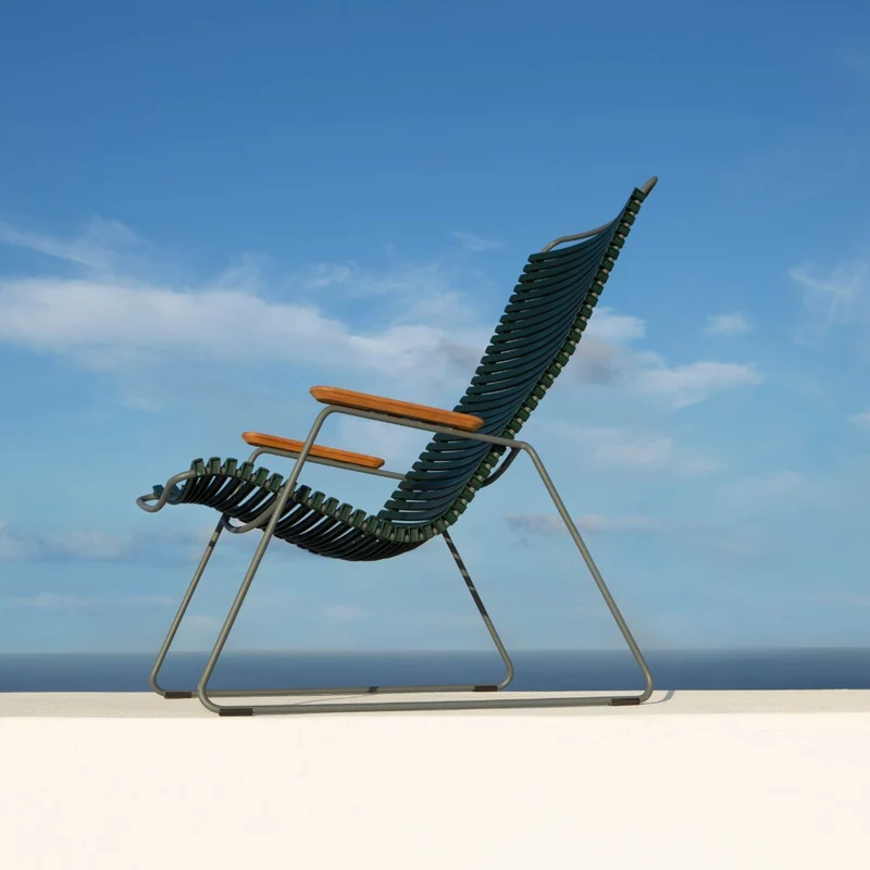 Chaise lounge en métal et plastique vert clair CLICK - Houe