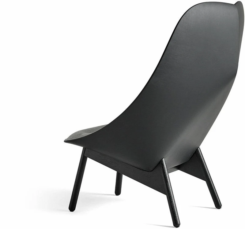 Fauteuil gris clair et chêne massif teinté noir Uchiwa - HAY