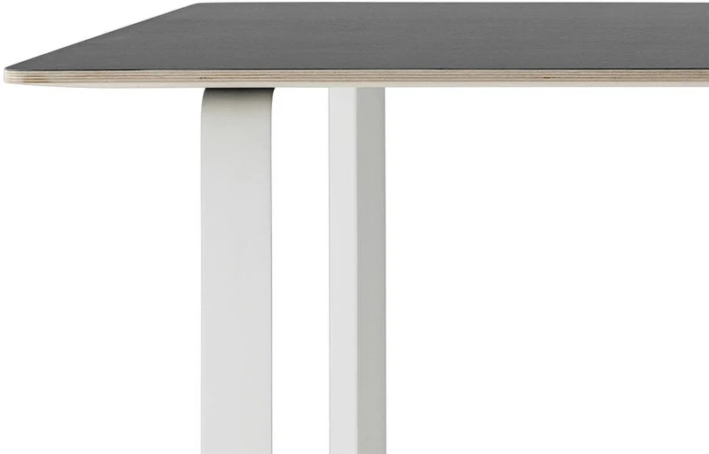 Table noire piétement blanc 170 cm 70-70 - Muuto