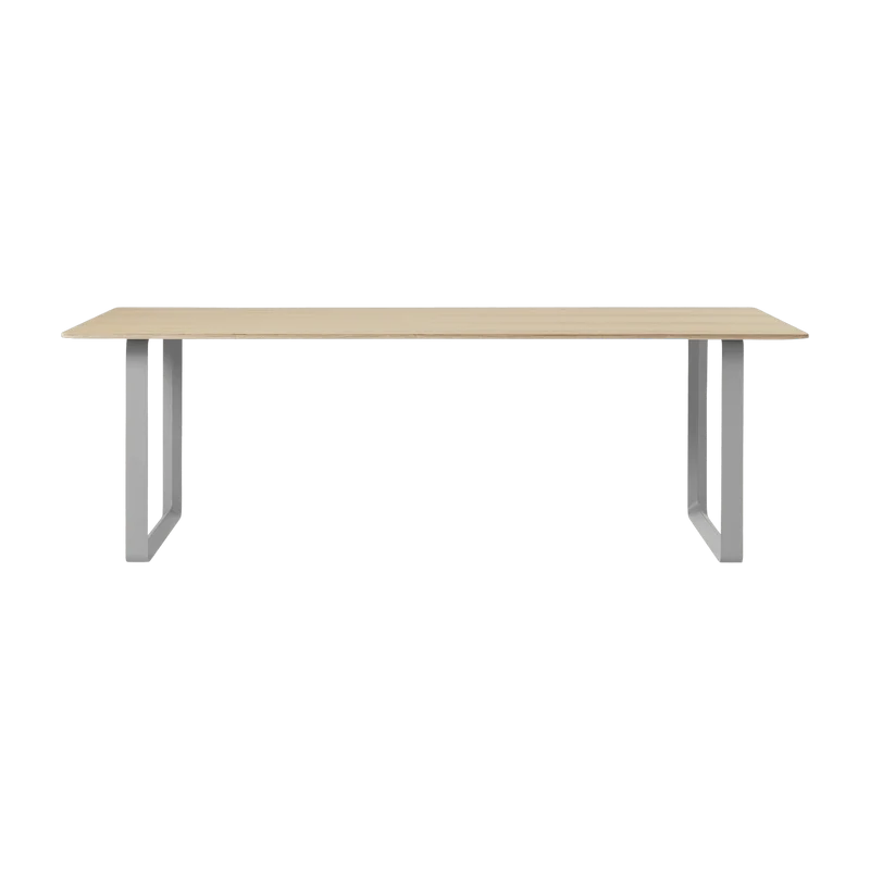 Table en chêne piétement gris 225 cm 70-70 - Muuto