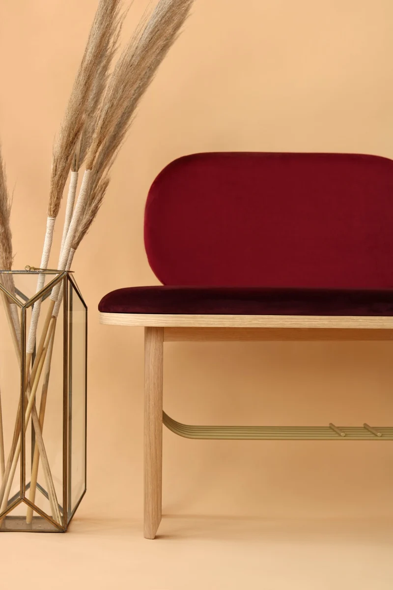 Banc velours rouge avec dossier Eustache - Hartô