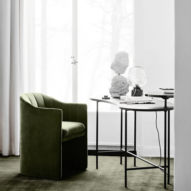 Chaise en laine vert Loafer SC24 - &tradition