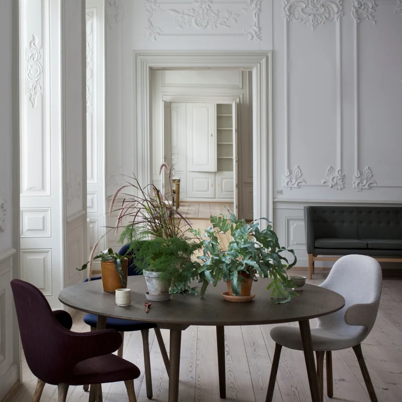 Table à manger en chêne fumé SK4 - &tradition