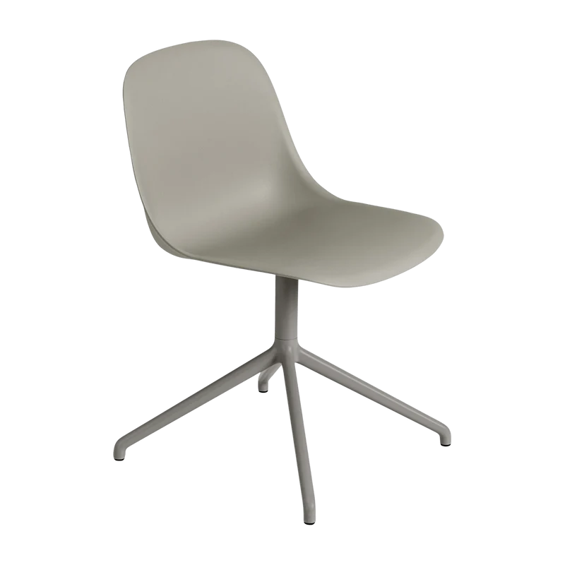 Chaise grise piétement pivot Fiber - Muuto