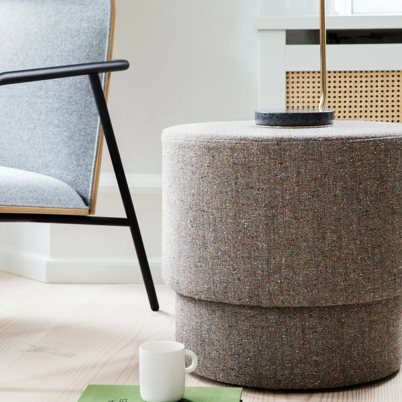 Fauteuil gris et coque en chêne naturel Pad Lounge Oak/Synergy Synergy LDS16 - Normann Copenhagen