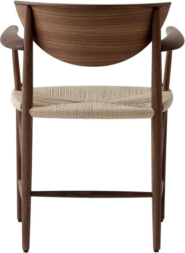 Chaise avec accoudoirs en bois marron HM4 Drawn - &tradition